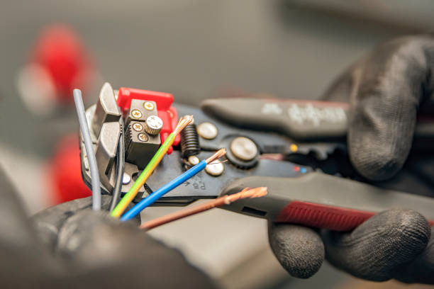 Best Circuit Breaker Repair  in Valley Cottage, NY